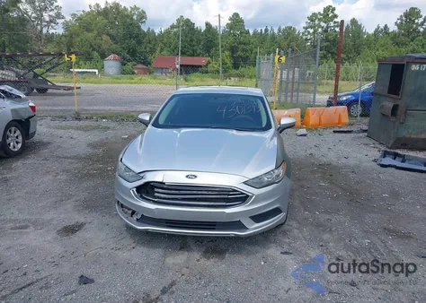 2018 Ford Fusion Hybrid Se z USA, uszkodzony, nr VIN 3FA6P0LU2JR248259
